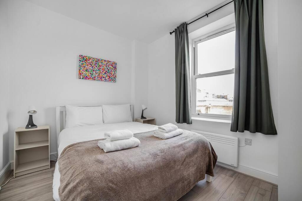Charming Semi 1-bed Walk To Tower Of * Londra